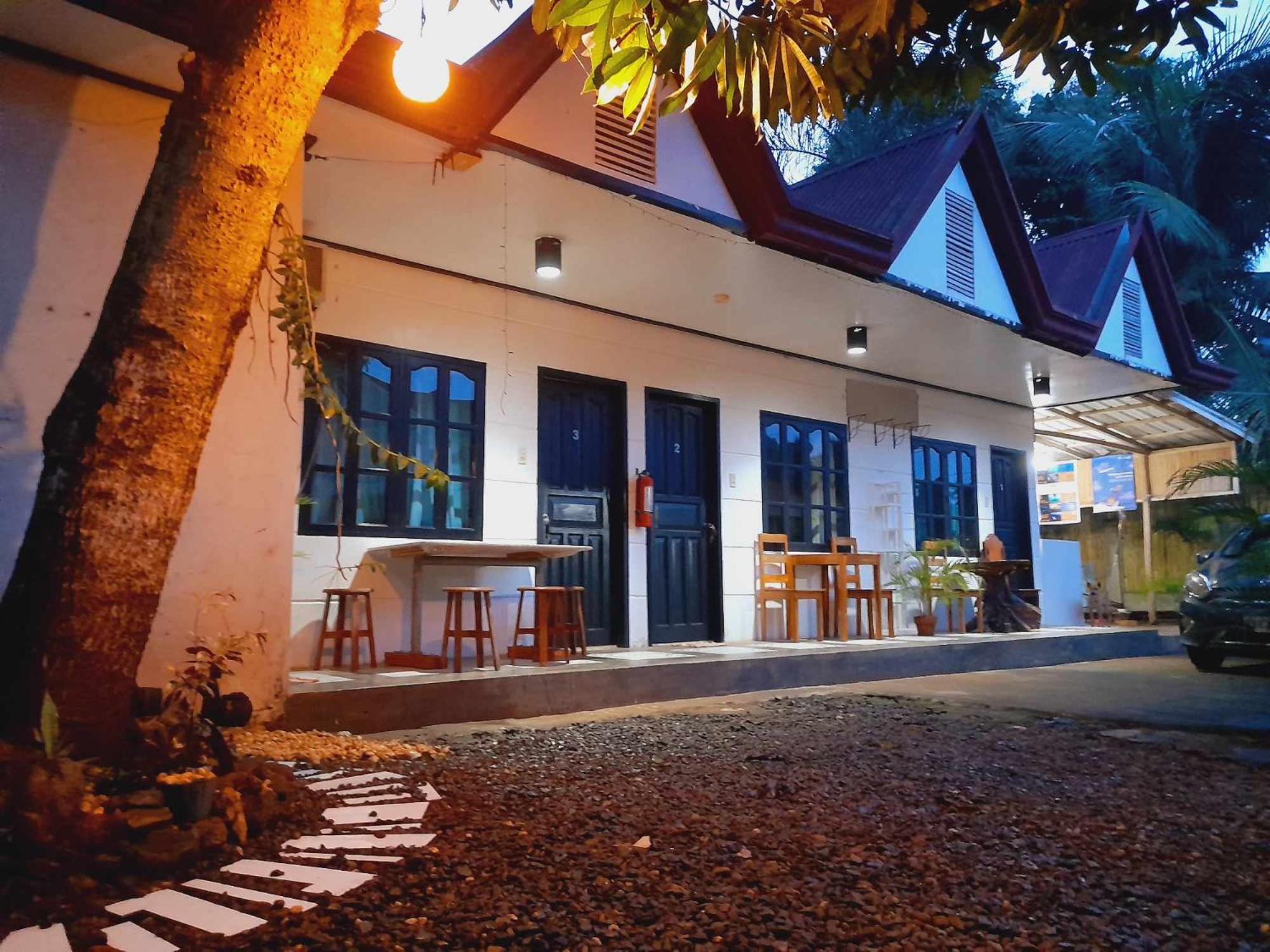 El Taraw Bed & Breakfast プエルト・プリンセサ エクステリア 写真