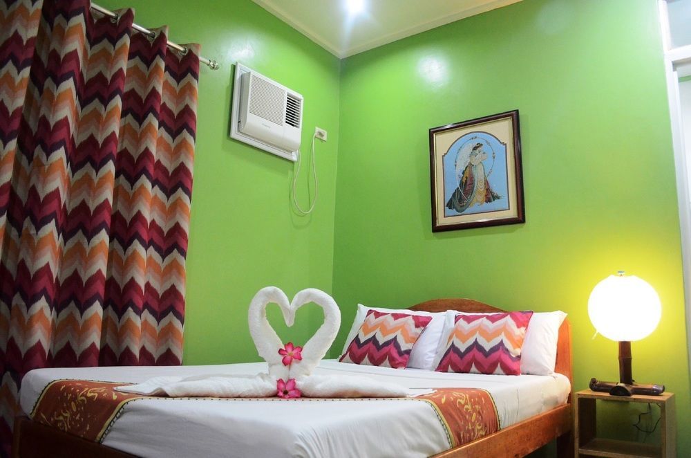 El Taraw Bed & Breakfast プエルト・プリンセサ エクステリア 写真
